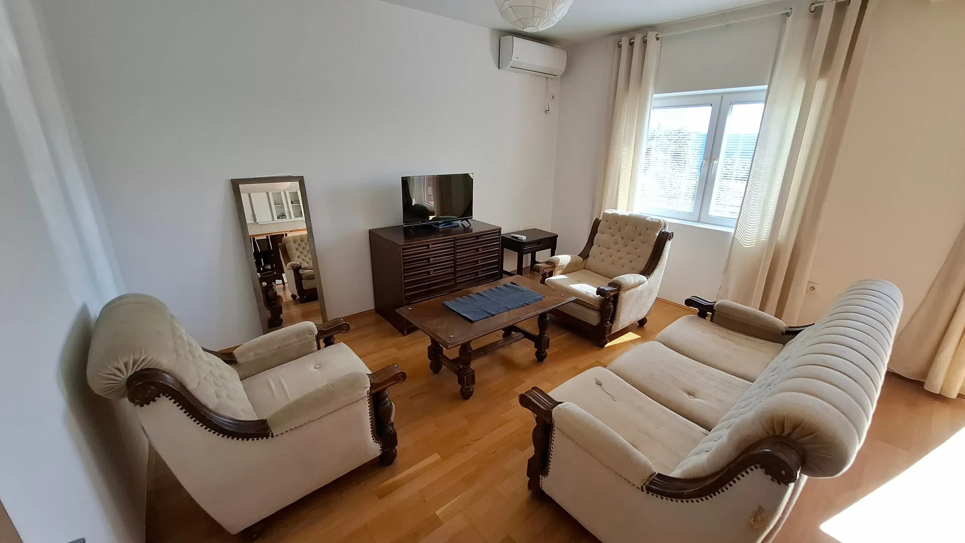 Rent, two bedroom apartment, 70m², Dub, Kotor