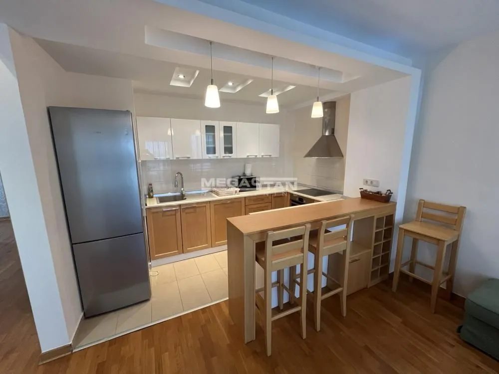 Sale, three bedroom apartment, 106m², Belvil, Beograd