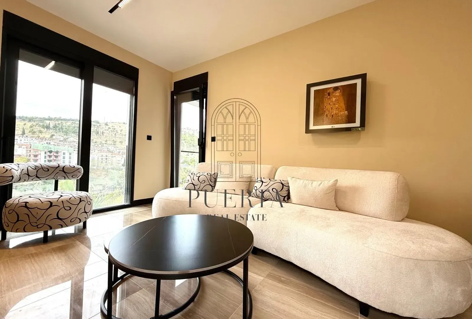 Izdavanje, jednosoban stan, 45m², Vezirov Most, Podgorica