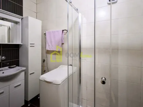 Izdavanje, dvosoban stan, 83m², Centar, Podgorica - image 11