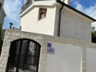 Prodaja, kuća, 320m², Herceg Novi, Crna Gora - image 9