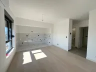 Prodaja, dvosoban stan, 63m², Krivi Most, Podgorica - image 8