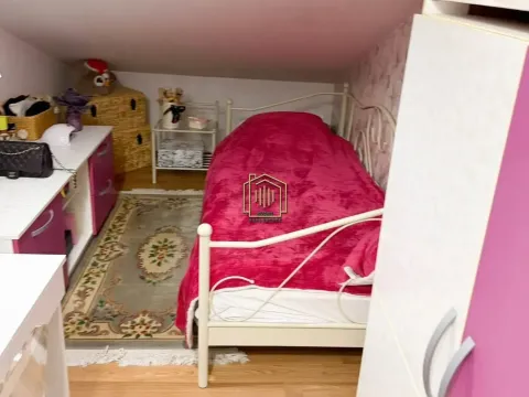 Izdavanje, jednosoban stan, 61m², Cetinje, Crna Gora - image 10