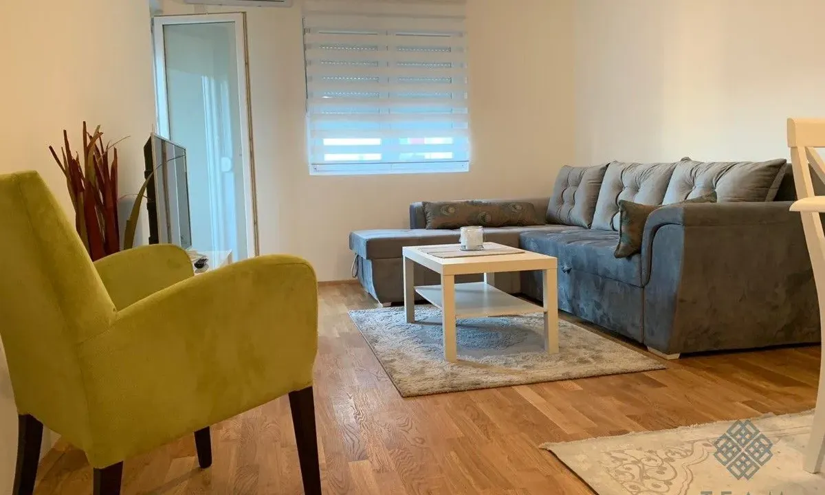 Rent, one bedroom apartment, 48m², Stari Aerodrom, Podgorica