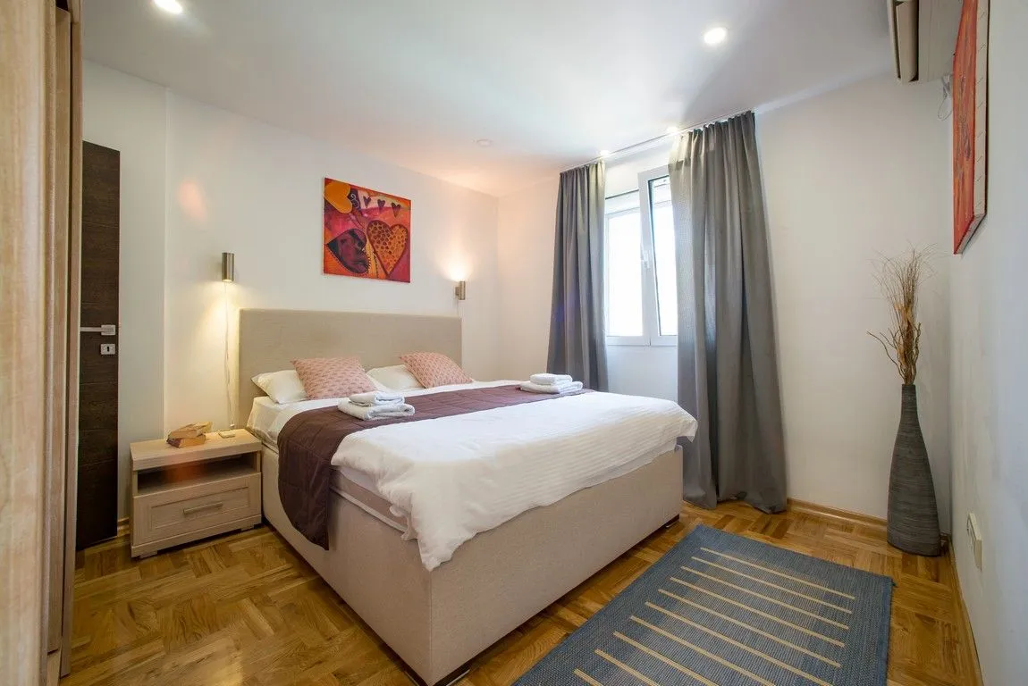 Prodaja, kuća, 240m², Stoliv, Kotor