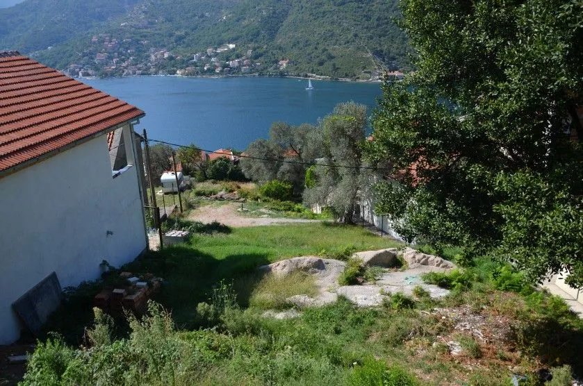 Prodaja, plac, 392m², Tivat, Crna Gora