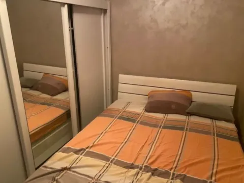 Izdavanje, dvosoban stan, 45m², Stari Aerodrom, Podgorica - image 5