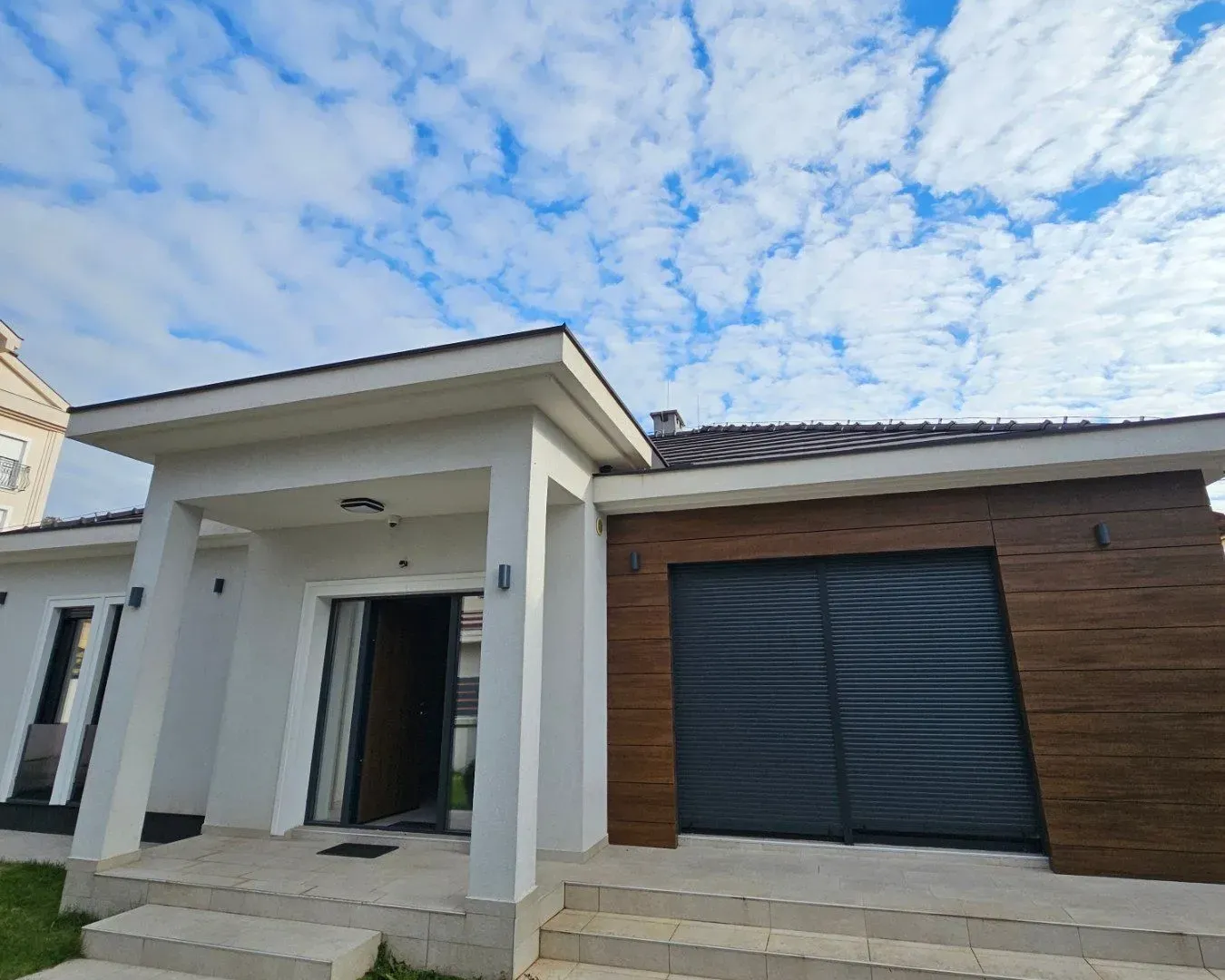 Rent, house, 160m², Dalmatinska ulica, Podgorica