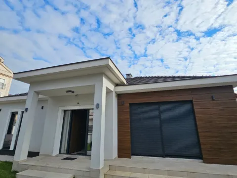 Rent, house, 160m², Dalmatinska ulica, Podgorica - image 1