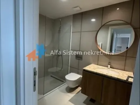 Izdavanje, trosoban stan, 72m², Savski Venac, Beograd - image 22