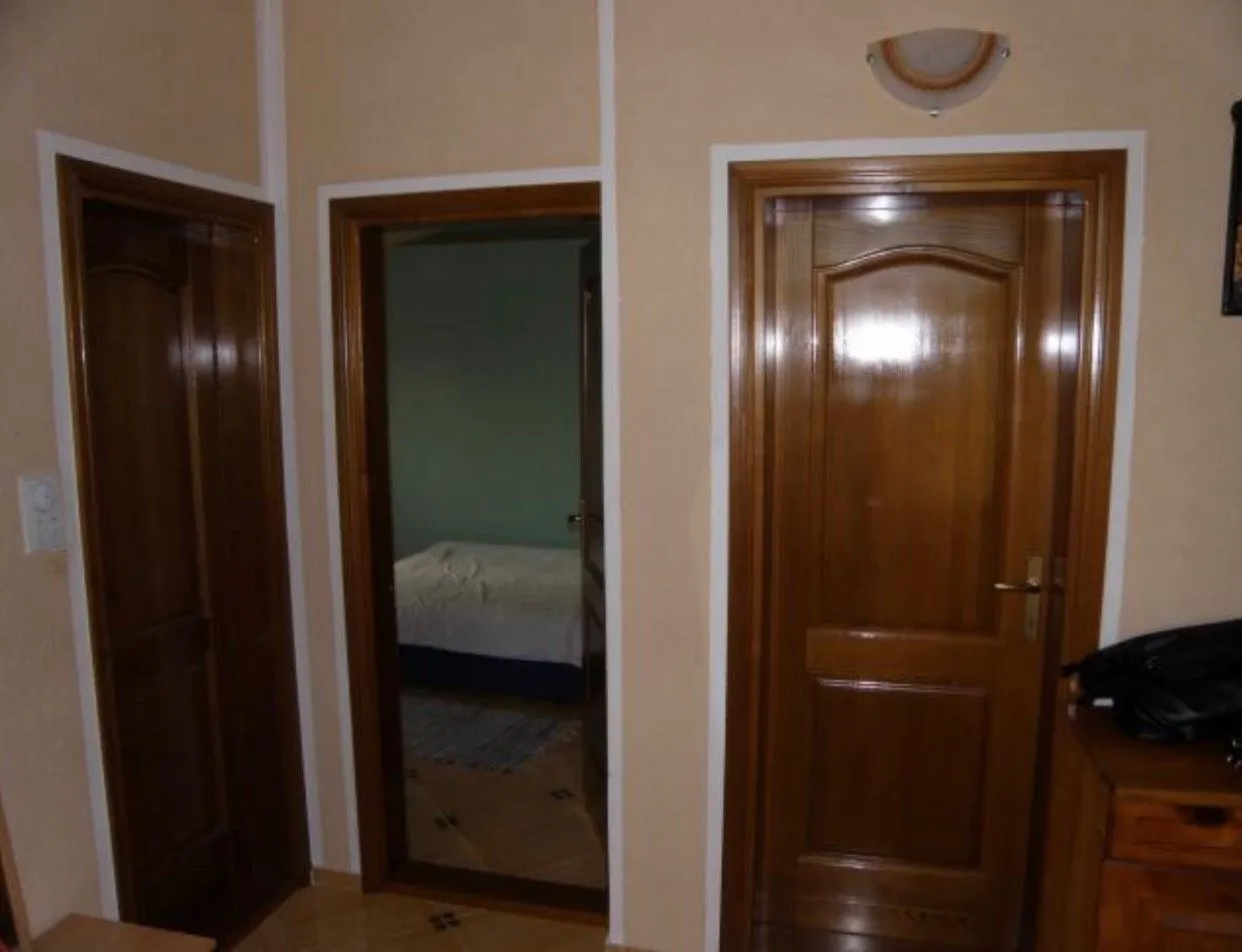Sale, house, 300m², Bar, Crna Gora