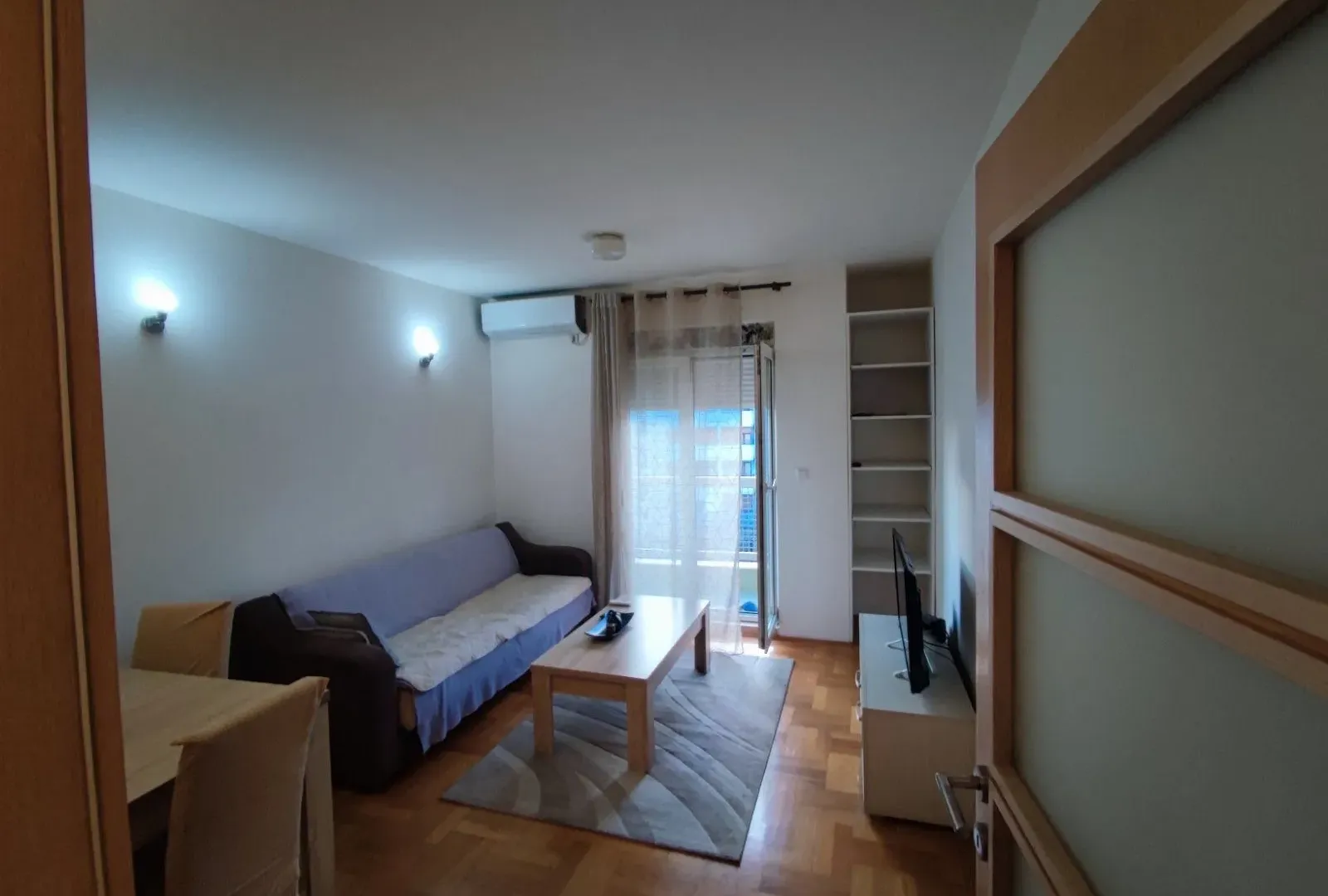 Rent, one bedroom apartment, 40m², Stari Aerodrom, Podgorica