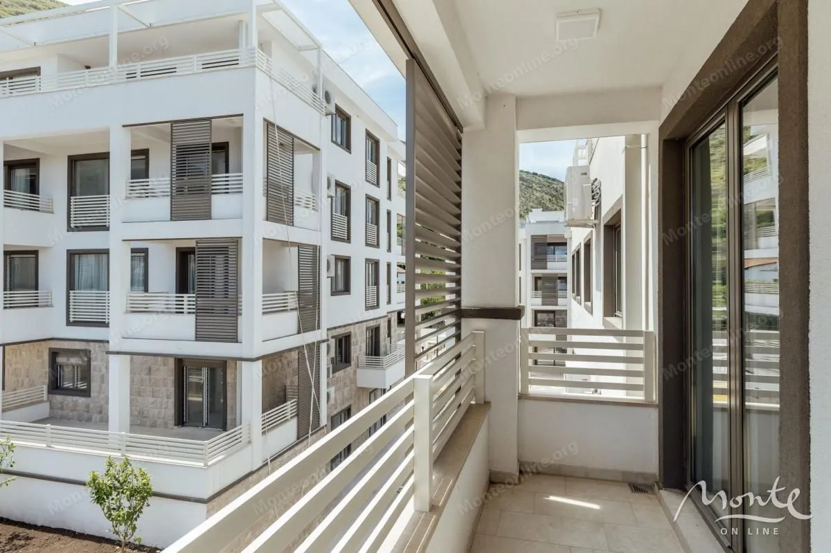 Prodaja, jednosoban stan, 65m², Herceg Novi, Crna Gora