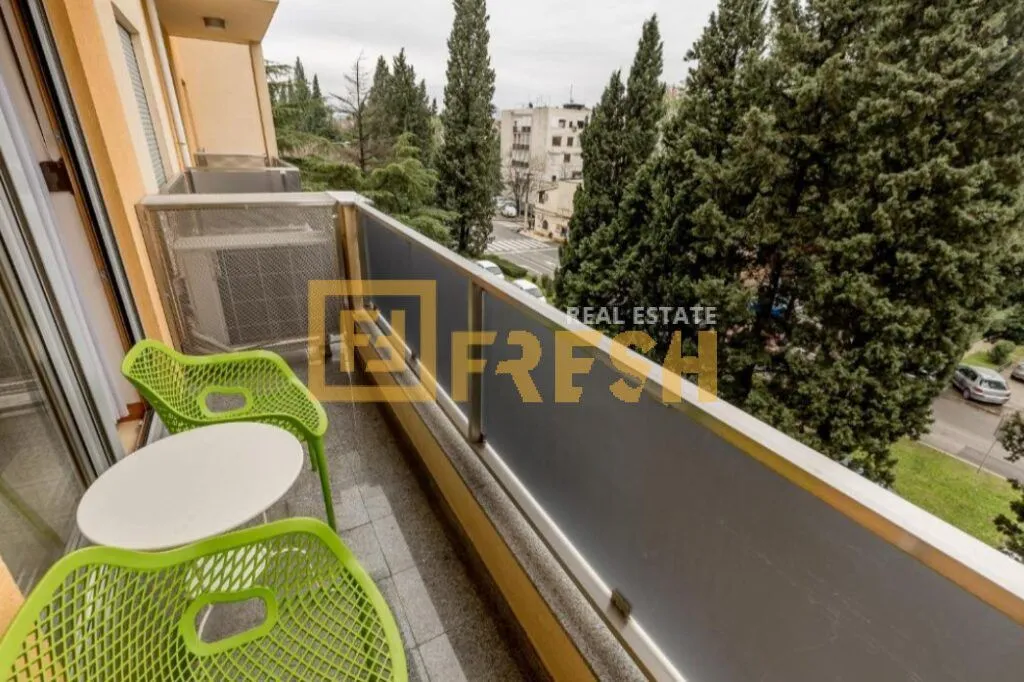 Rent, one bedroom apartment, 54m², Centar, Podgorica