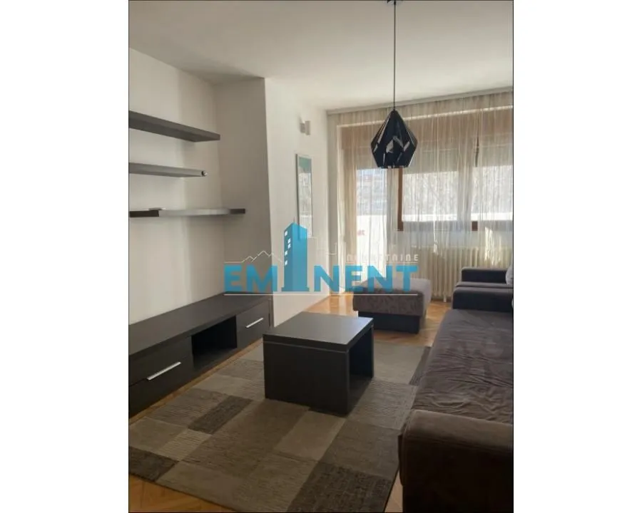 Izdavanje, trosoban stan, 64m², Tašmajdan, Palilula Sve Podlokacije