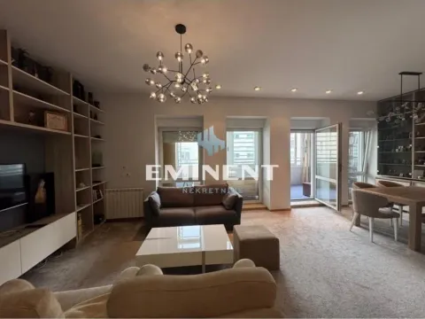 Izdavanje, trosoban stan, 125m², Vukov Spomenik, Zvezdara Sve Podlokacije