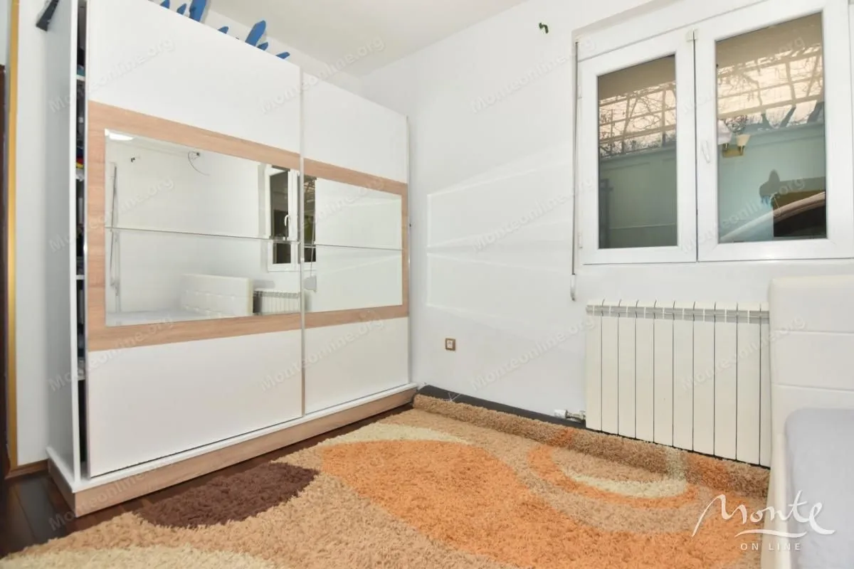 Prodaja, kuća, 175m², Podgorica, Crna Gora