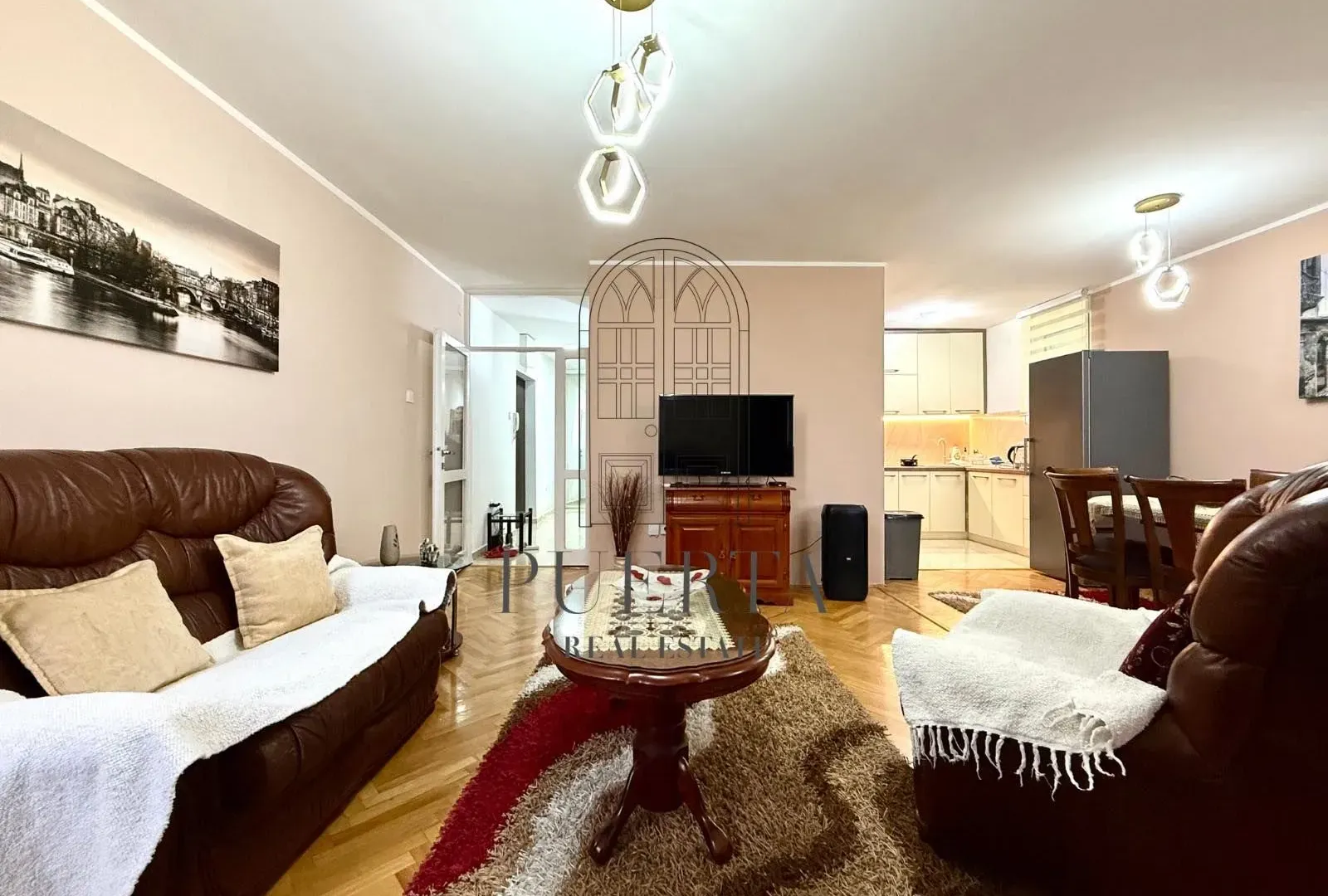 Rent, two bedroom apartment, 78m², Blok 5, Podgorica