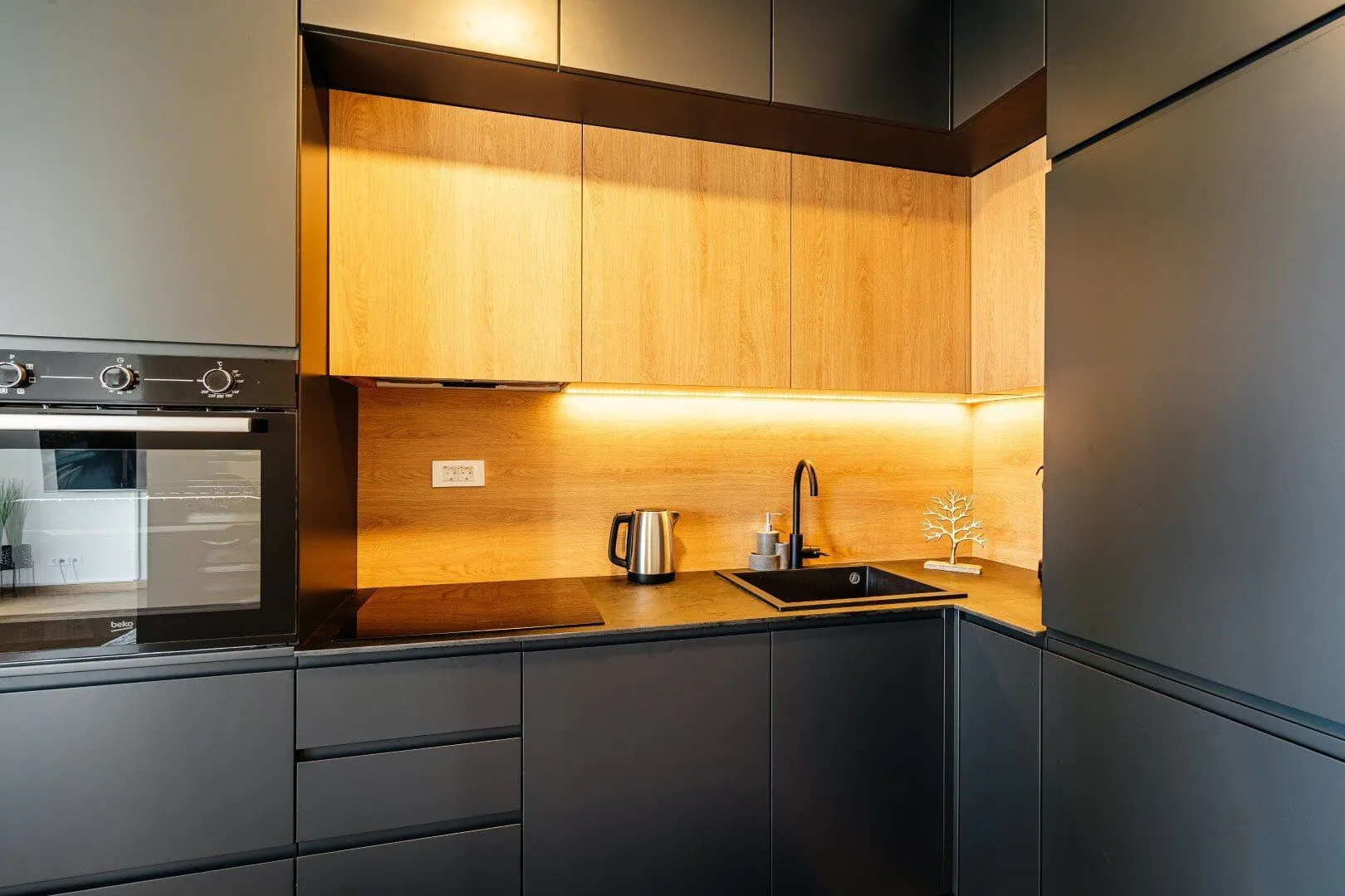 Prodaja, trosoban stan, 89m², Blizikuće, Budva
