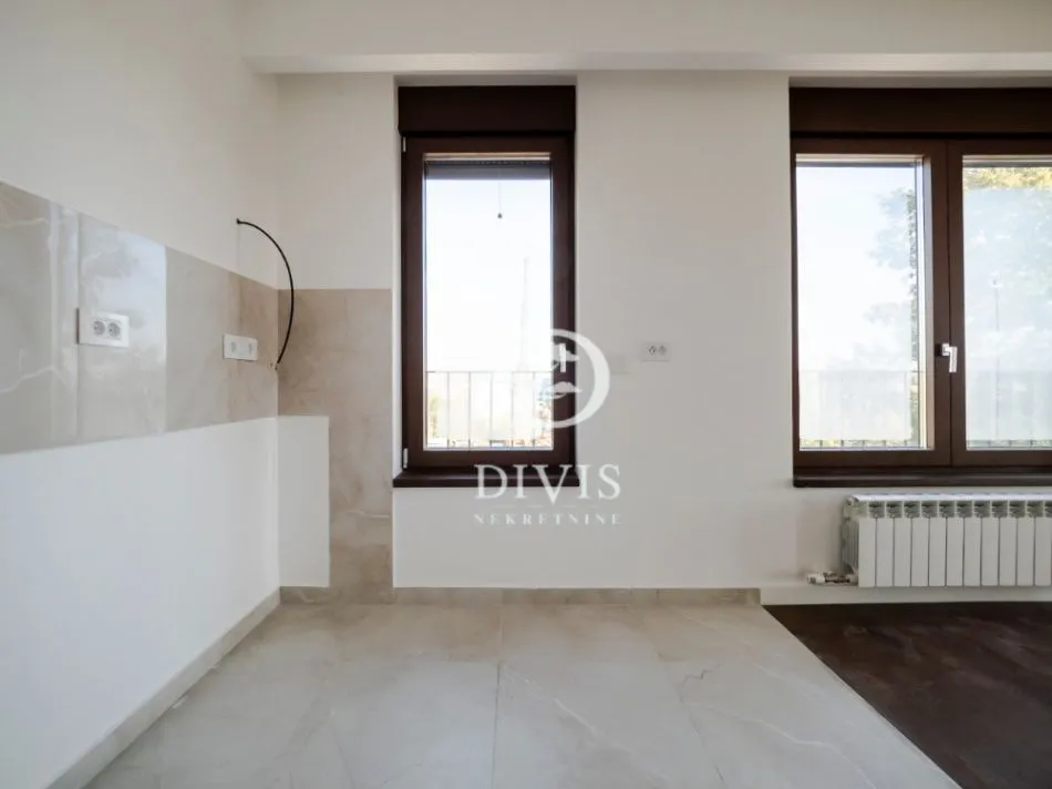 Prodaja, četvorosoban stan, 103m², Bezanijska Kosa 1, Bežanijska Kosa Sve Podlokacije