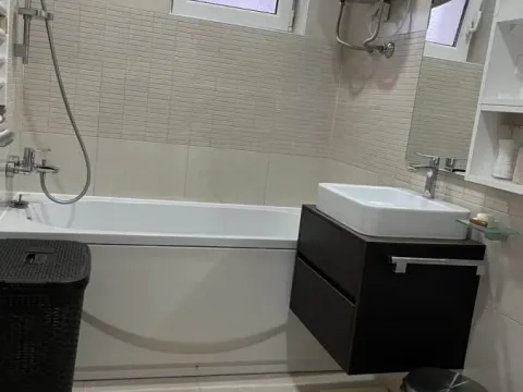 Izdavanje, stan, 180m², Stari Grad, Beograd - image 18