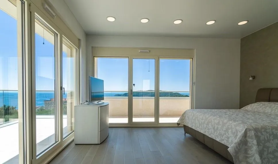Sale, house, 400m², Bečići, Budva