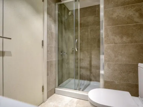 Izdavanje, jednosoban stan, 40m², Budva, Crna Gora - image 11