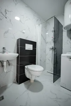 Sale, one bedroom apartment, 46m², Podkošljun, Budva - image 9