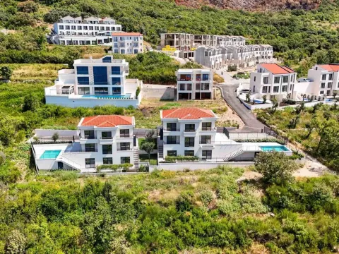 Prodaja, kuća, 195m², Reževići, Budva - image 13