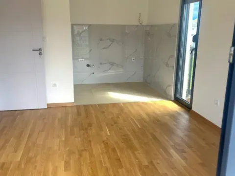 Prodaja, jednosoban stan, 39m², Zabjelo, Podgorica - image 3