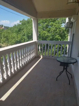 Rent, house, 140m², Zabjelo, Podgorica - image 11