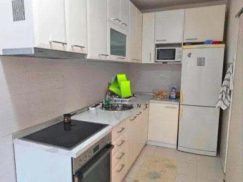 Sale, three bedroom apartment, 65m², Medijana, Niš - image 5