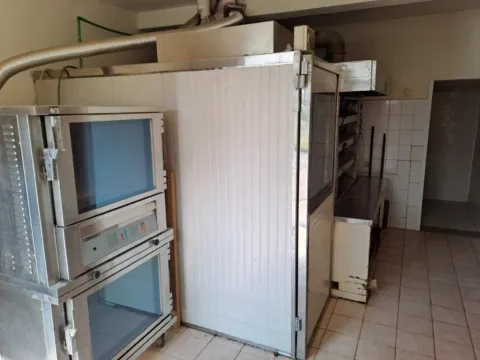 Izdavanje, poslovni prostor, 60m², Zagorič, Podgorica - image 3