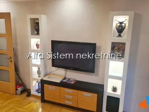 Rent, two bedroom apartment, 50m², Vračar Hram, Vračar Sve Podlokacije - image 6