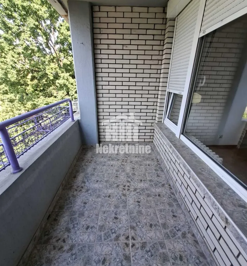 Prodaja, trosoban stan, 84m², Novi Beograd Sve Podlokacije, Beograd
