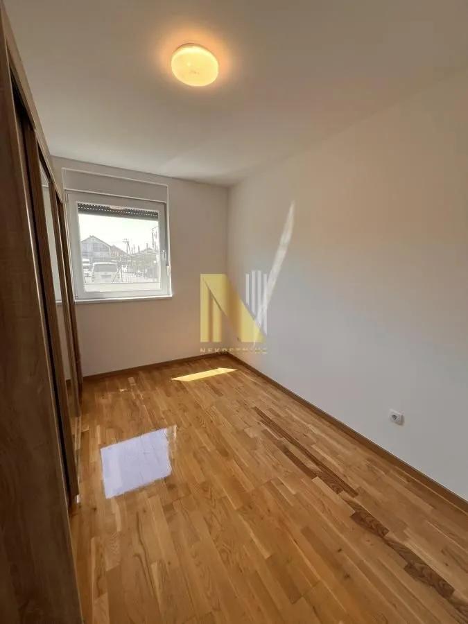 Prodaja, trosoban stan, 74m², Veternička rampa, Novi Sad Sve Podlokacije