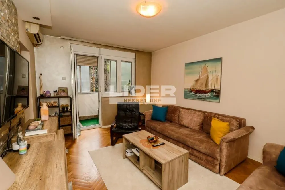 Prodaja, dvosoban stan, 51m², Bežanija, Beograd