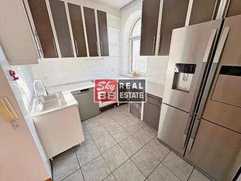 Izdavanje, četvorosoban stan, 130m², Senjak, Beograd - image 9