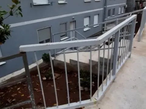 Prodaja, trosoban stan, 90m², Podgorica, Crna Gora - image 3