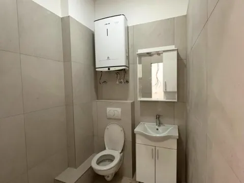 Rent, office space, 48m², Zabjelo, Podgorica - image 4