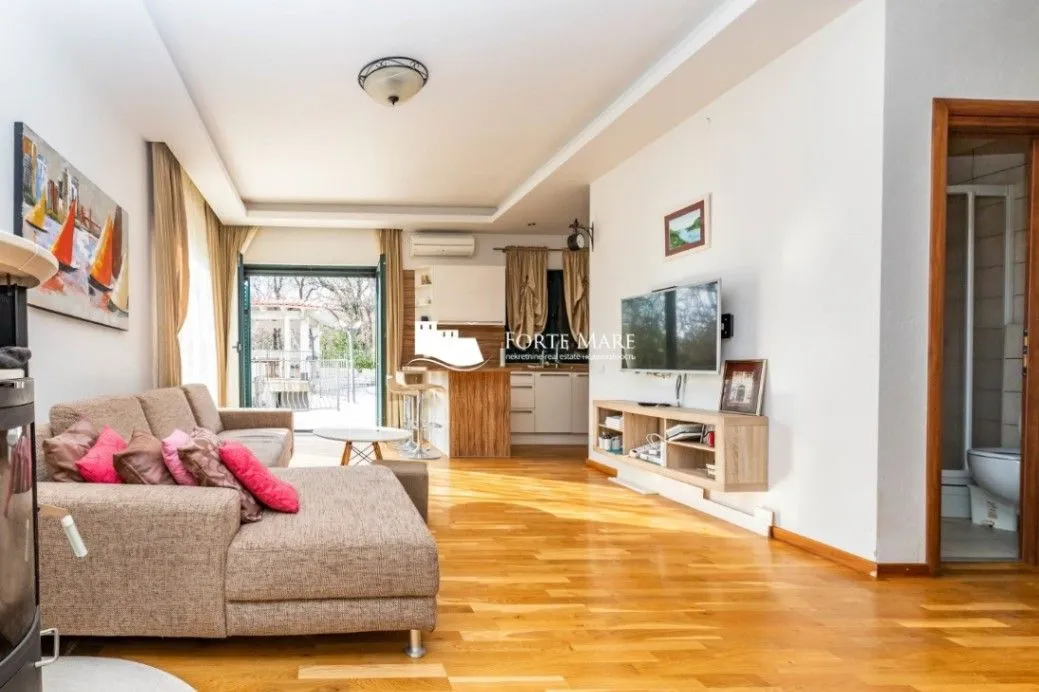 Prodaja, kuća, 201m², Topla, Herceg Novi