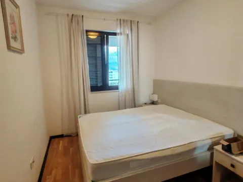 Rent, one bedroom apartment, 45m², Bečići, Budva - image 8