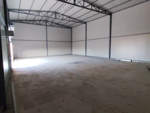 Izdavanje, poslovni prostor, 250m², Tuzi, Podgorica - image 11