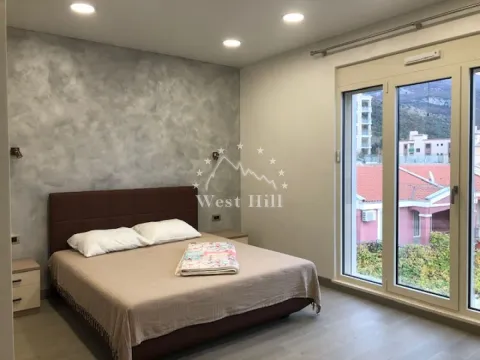 Sale, house, 400m², Bečići, Budva - image 5