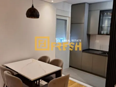 Rent, three bedroom apartment, 94m², City Kvart, Podgorica - image 8