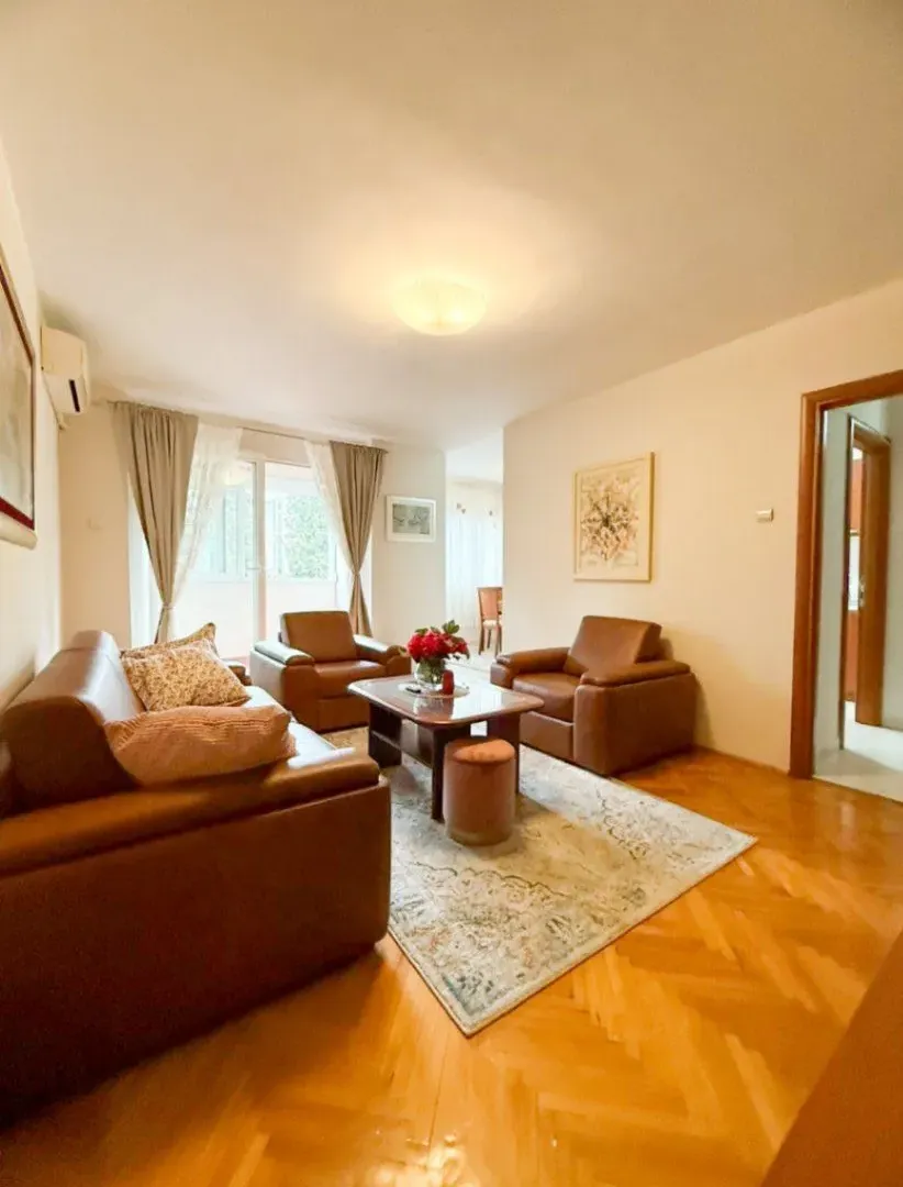 Prodaja, jednosoban stan, 63m², Preko Morače, Podgorica