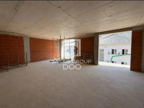 Sale, four bedroom apartment, 81m², Bulbulder, Zvezdara Sve Podlokacije - image 1