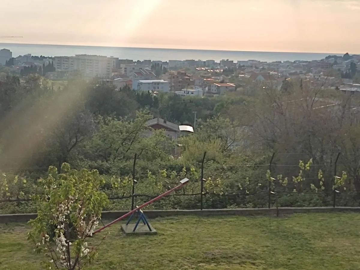 Sale, house, 350m², Bjeliši, Bar
