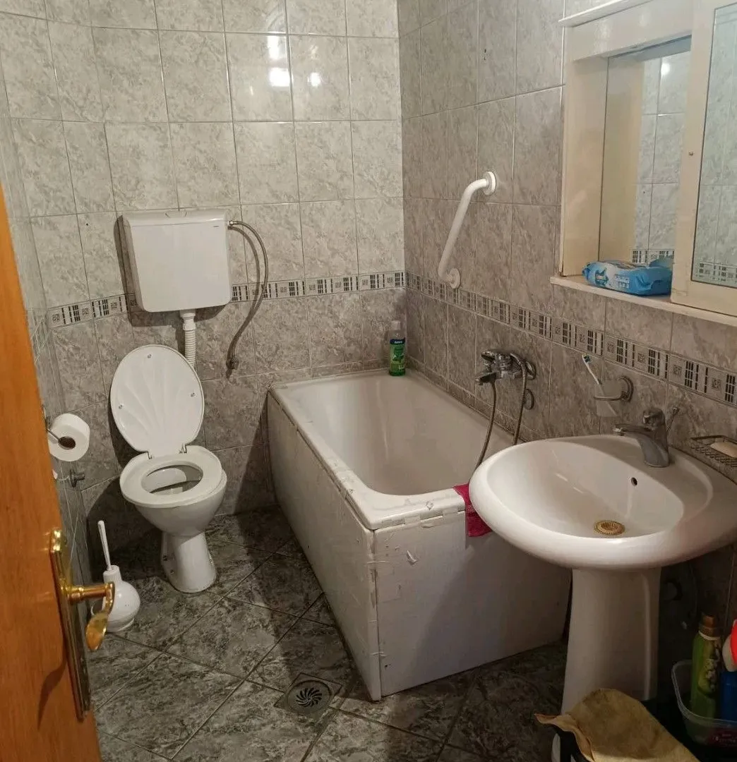 Rent, four bedroom apartment, 120m², Dalmatinska ulica, Podgorica