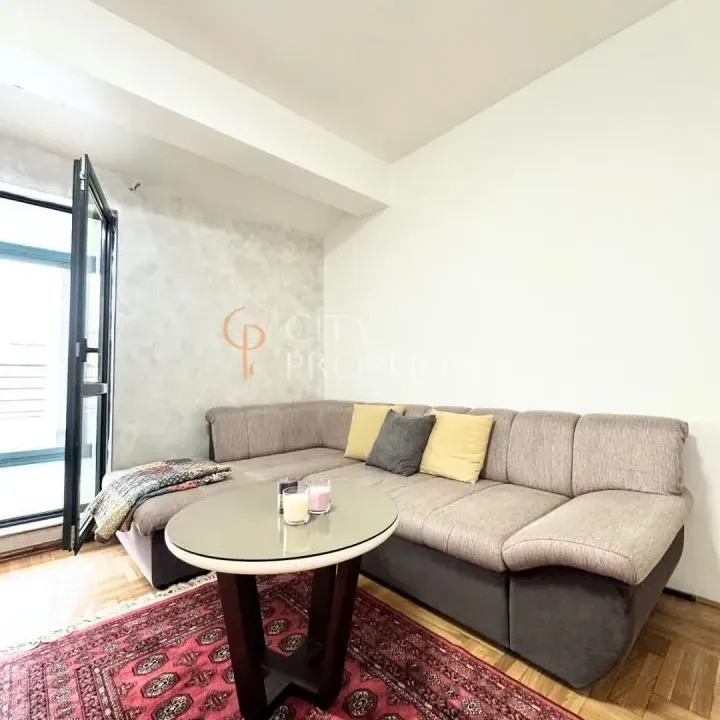 Izdavanje, stan, 68m², Centar, Podgorica